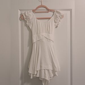 Altar'd State White Ruffled Romper W/Built In Shorts And With Bow XS